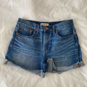 Madewell size 27 high rise shorts